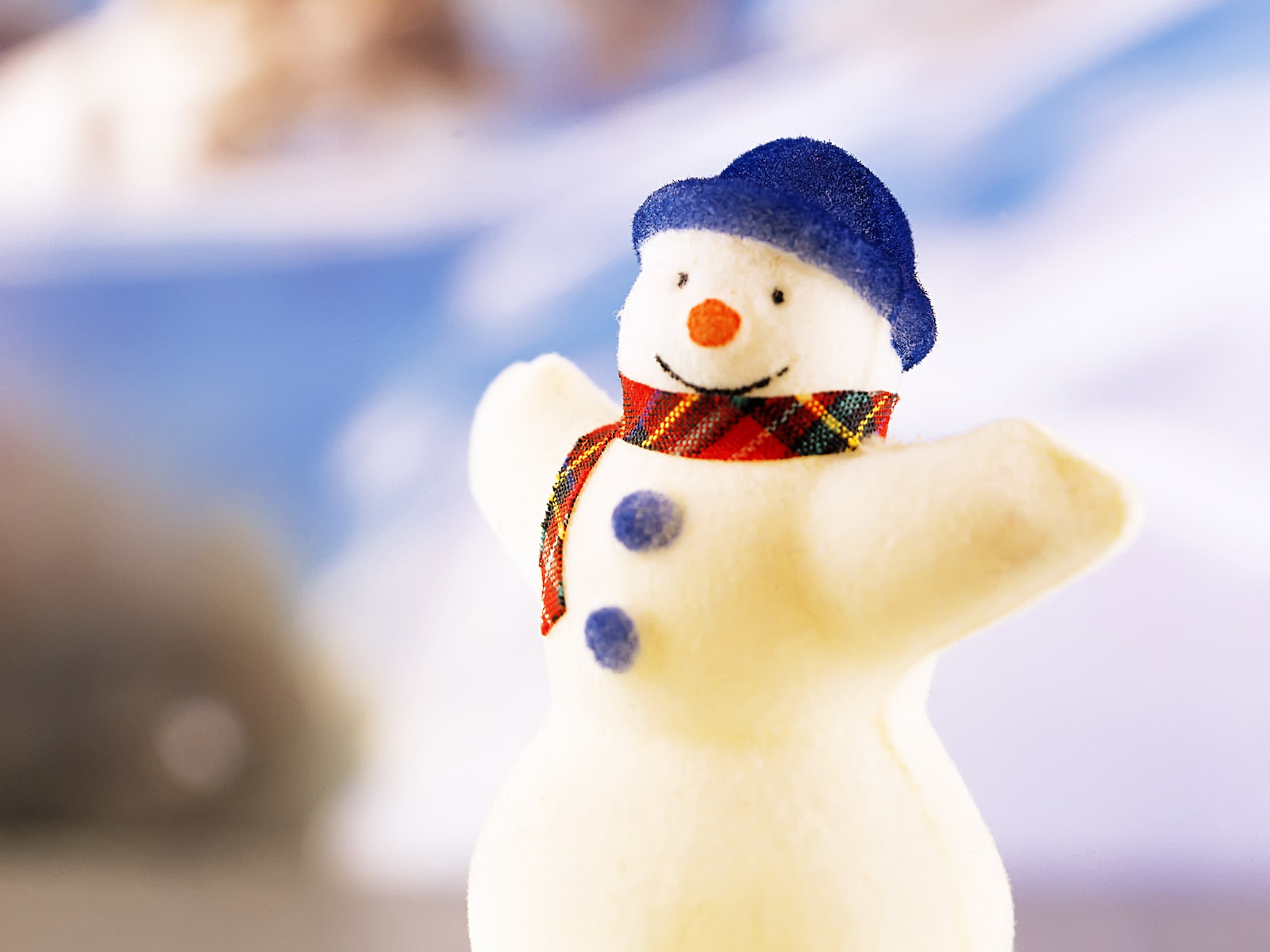 cute merry christmas wallpaper,snowman,snow,winter,figurine