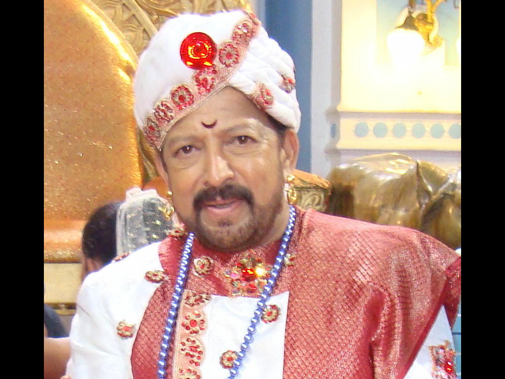 vishnuvardhan wallpaper,dastar,forehead,human,turban,guru