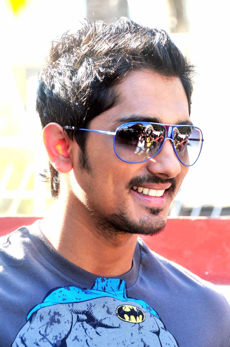 fond d'écran siddharth,lunettes,cheveux,des lunettes de soleil,cool,des lunettes