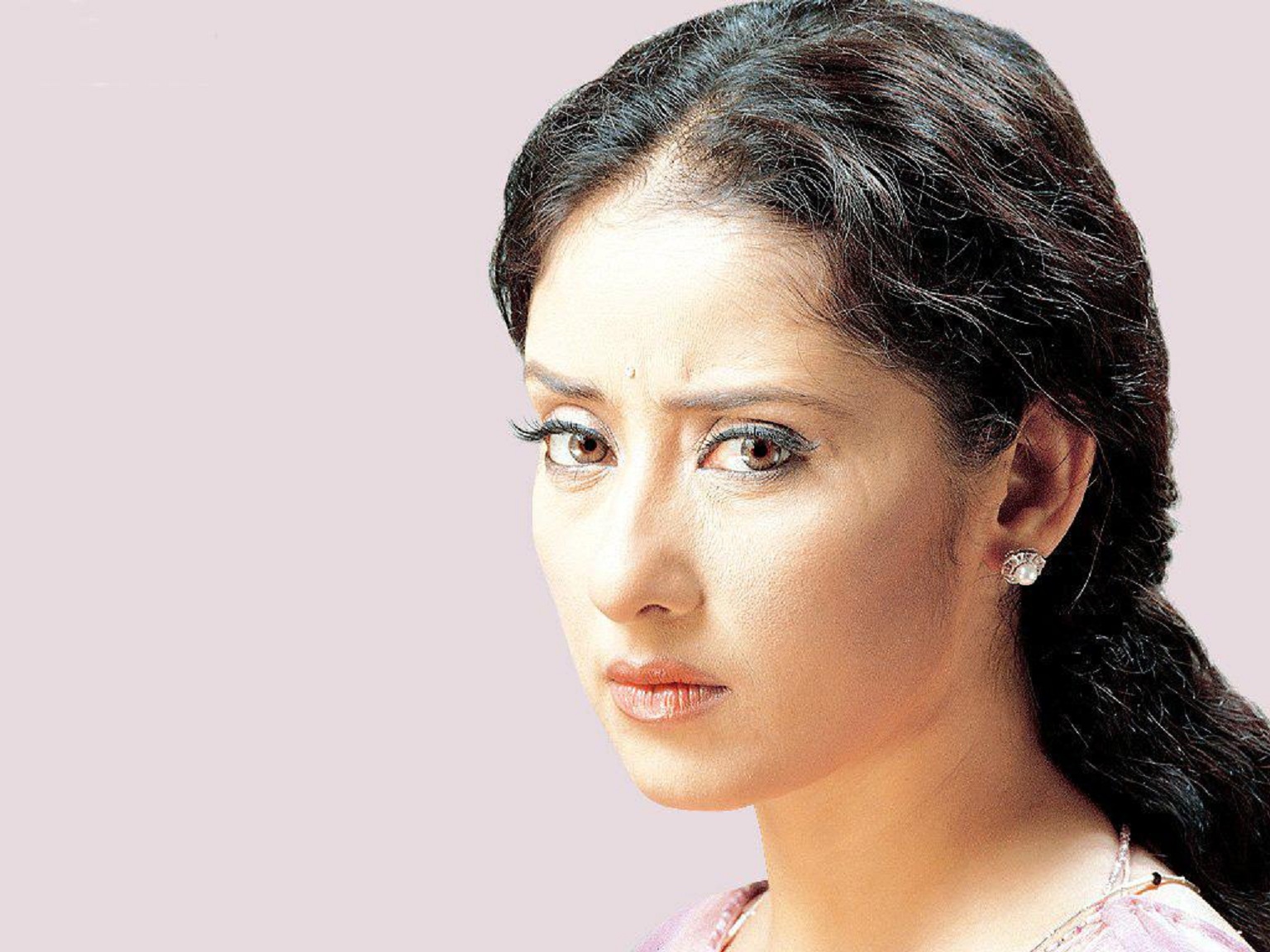 fond d'écran manisha koirala,cheveux,visage,sourcil,front,coiffure