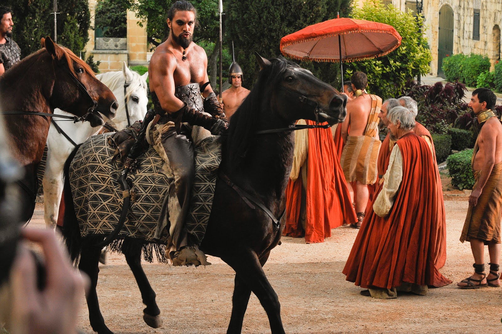 carta da parati khal drogo,cavallo,medioevo,tradizione,bestia da soma,arte