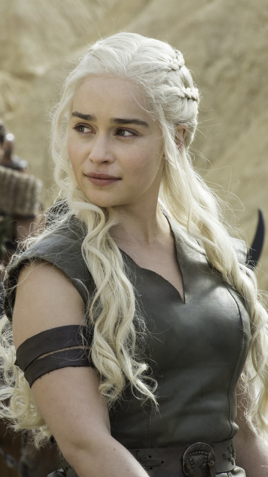 emilia clarke game of thrones wallpaper,hair,blond,hairstyle,beauty,long hair