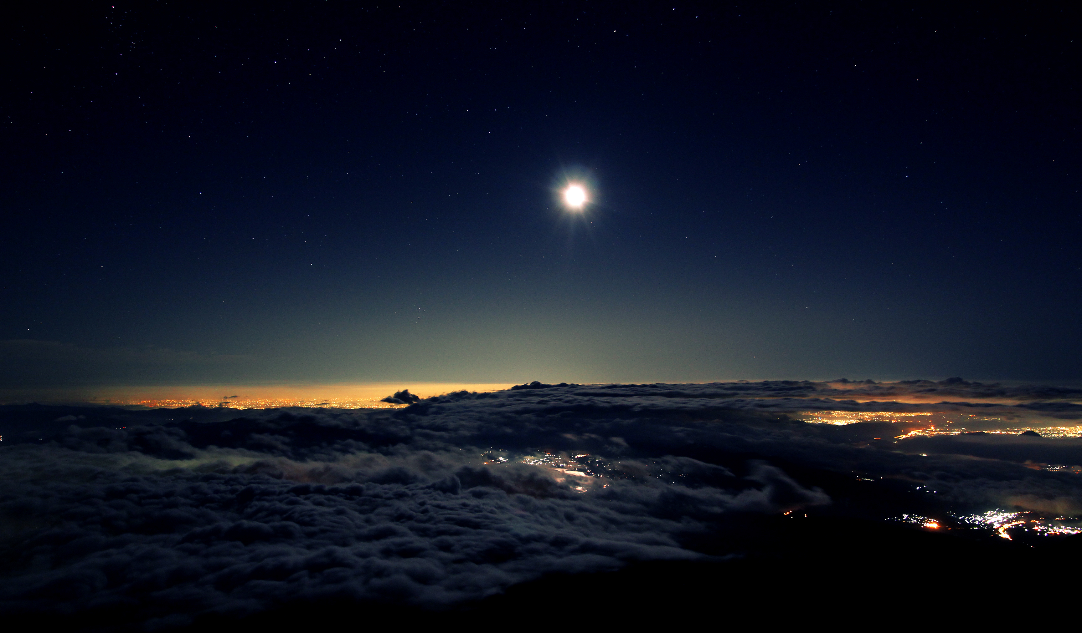 fondo de pantalla cielo luna,cielo,horizonte,noche,objeto astronómico,ligero