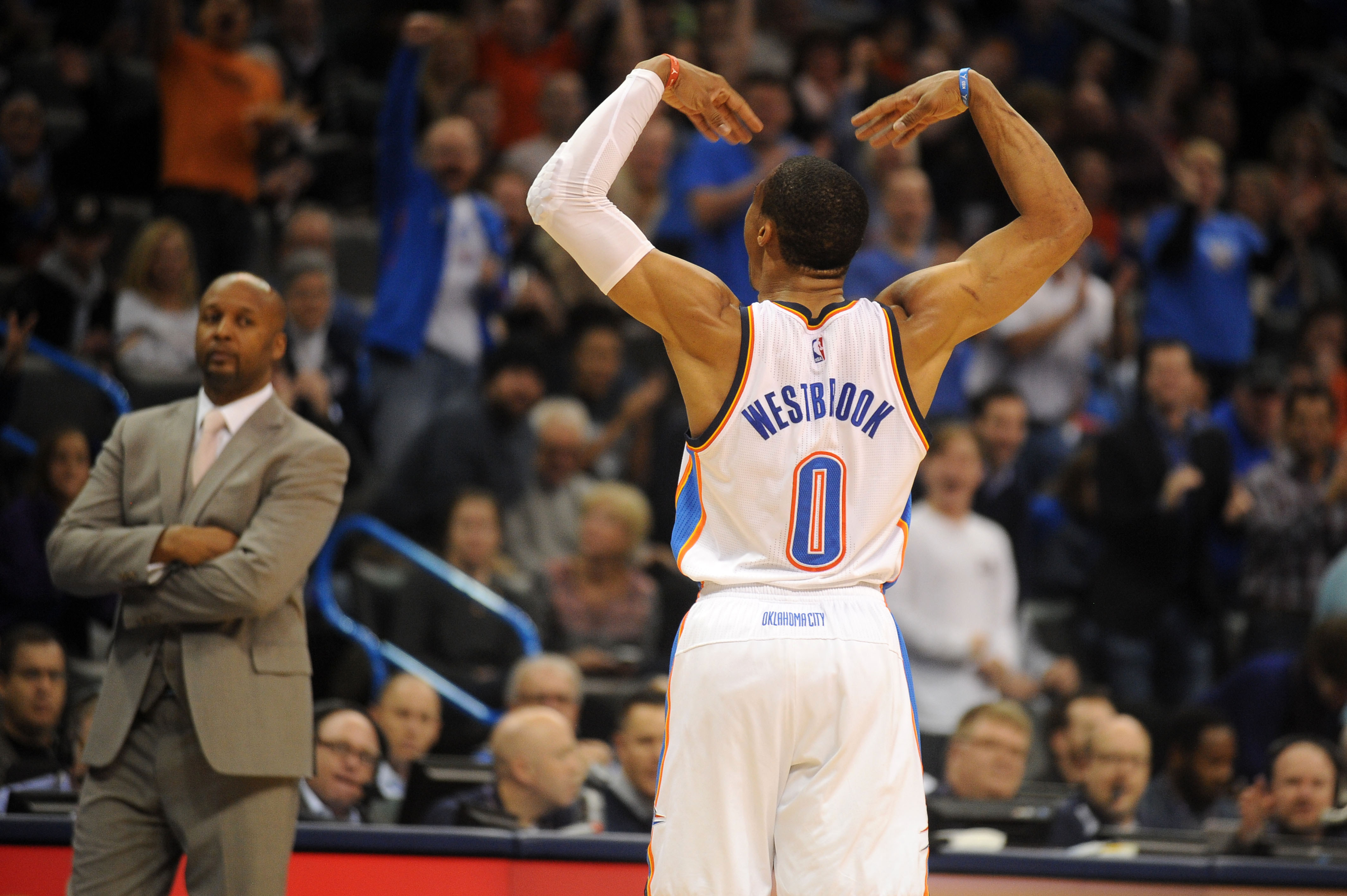 Russell Westbrook Tapete Sport Basketball Spieler Basketball Spieler Jersey 12387 Wallpaperuse