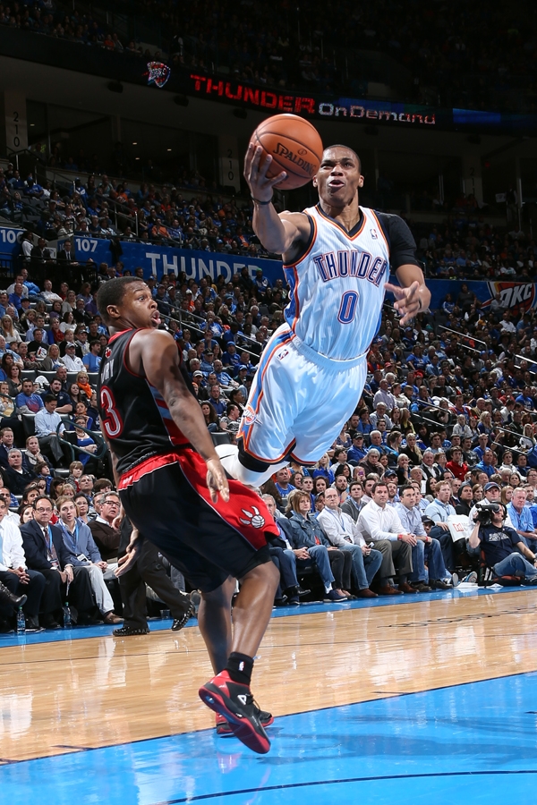 westbrook iphone wallpaper,basketball moves,sports,basketball player,sport venue,basketball