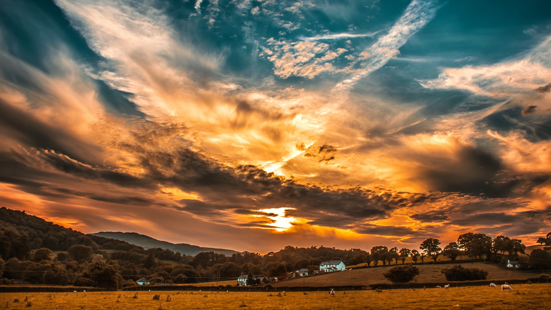 ciel nuages ​​fond d'écran hd,ciel,nuage,la nature,rémanence,le coucher du soleil