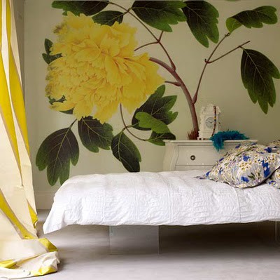 큰 패턴 벽지,노랑,방,꽃,가구,식물