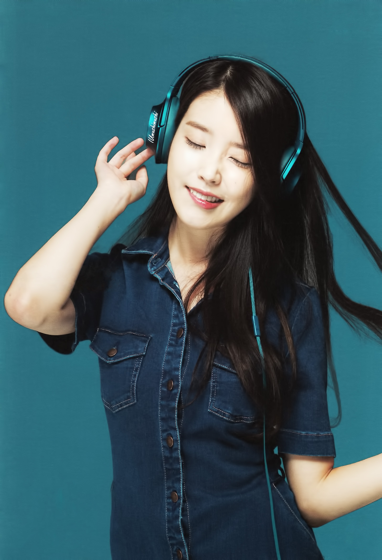 iu wallpaper iphone,forehead,singer,chin,audio equipment,black hair