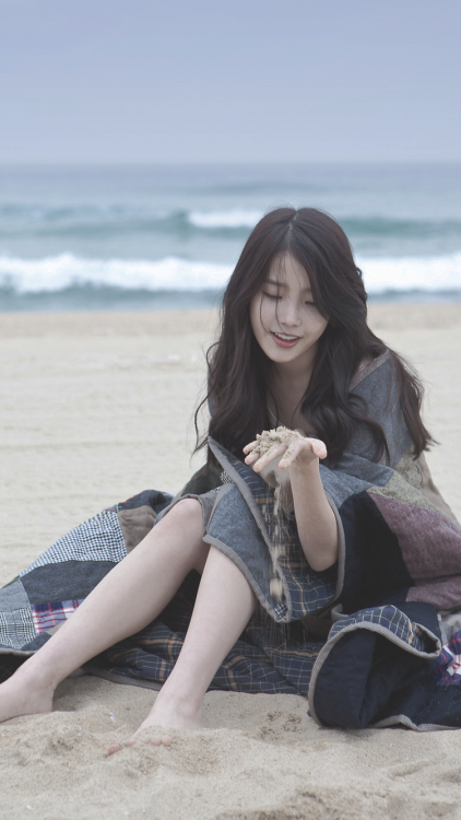 iu wallpaper iphone,photograph,leg,beauty,sitting,thigh