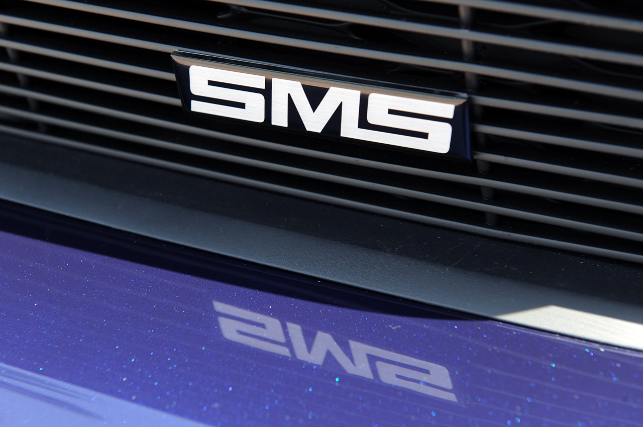 go sms wallpaper,vehicle,car,grille,maserati granturismo