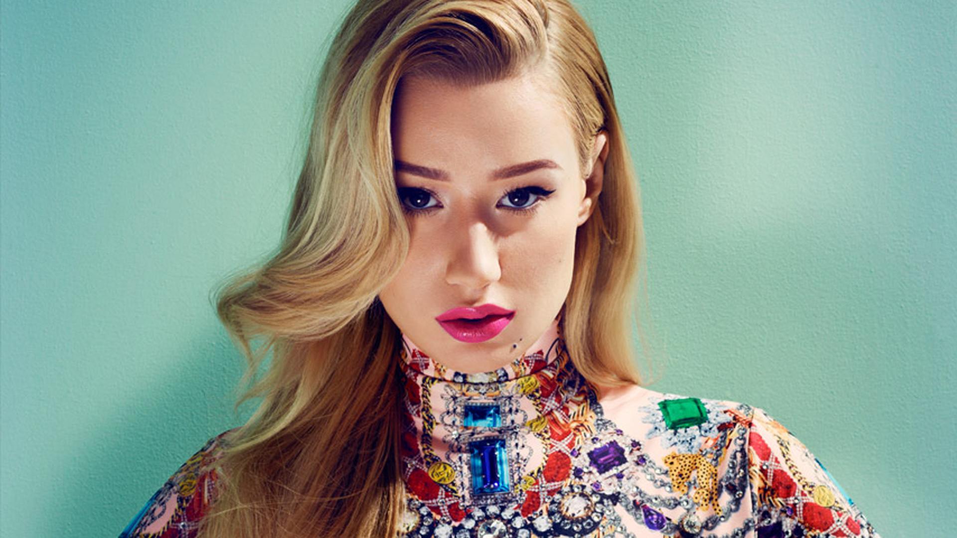 fond d'écran iggy azalea,cheveux,visage,lèvre,blond,sourcil