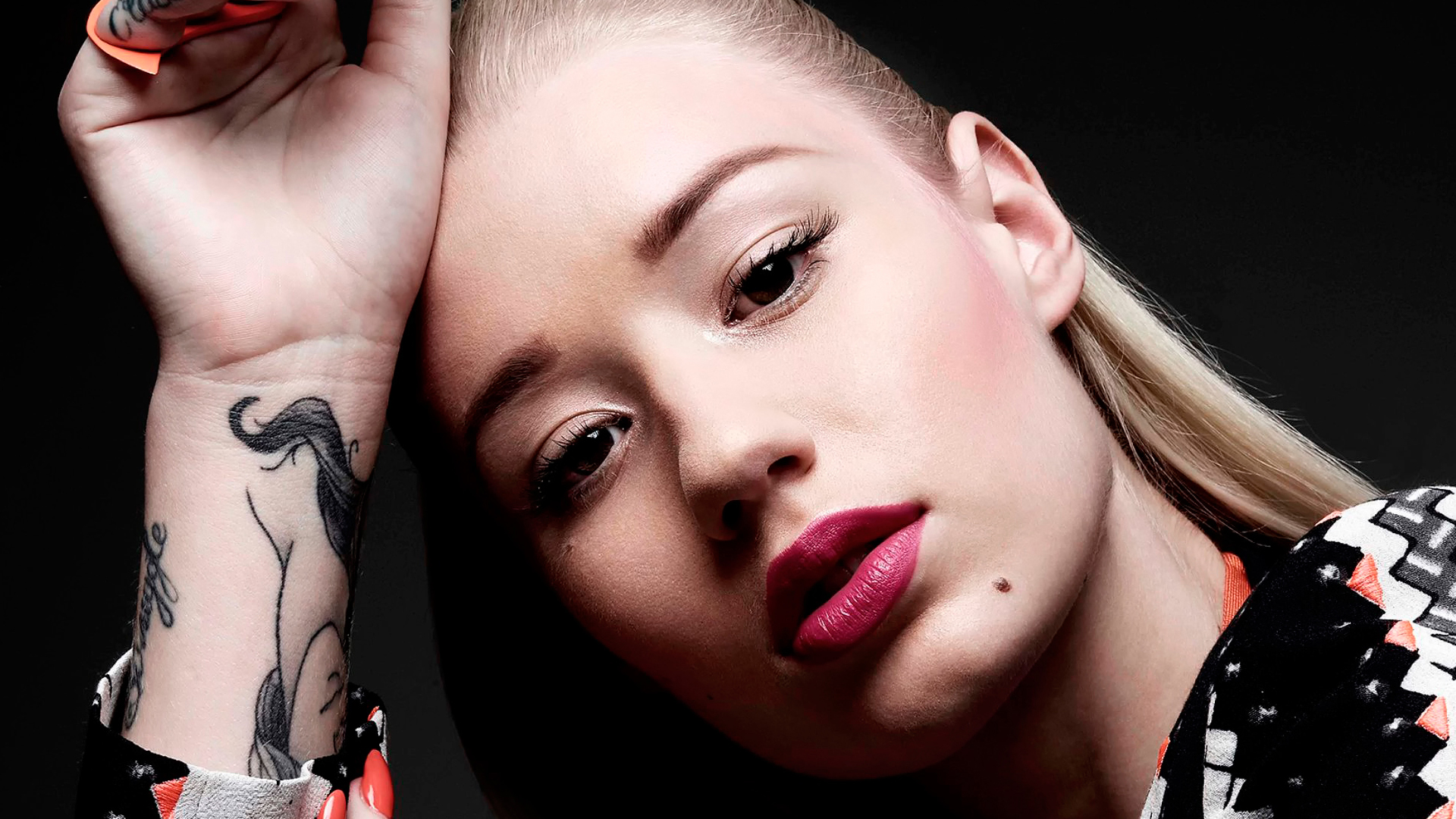 fond d'écran iggy azalea,visage,lèvre,beauté,tatouage,fermer