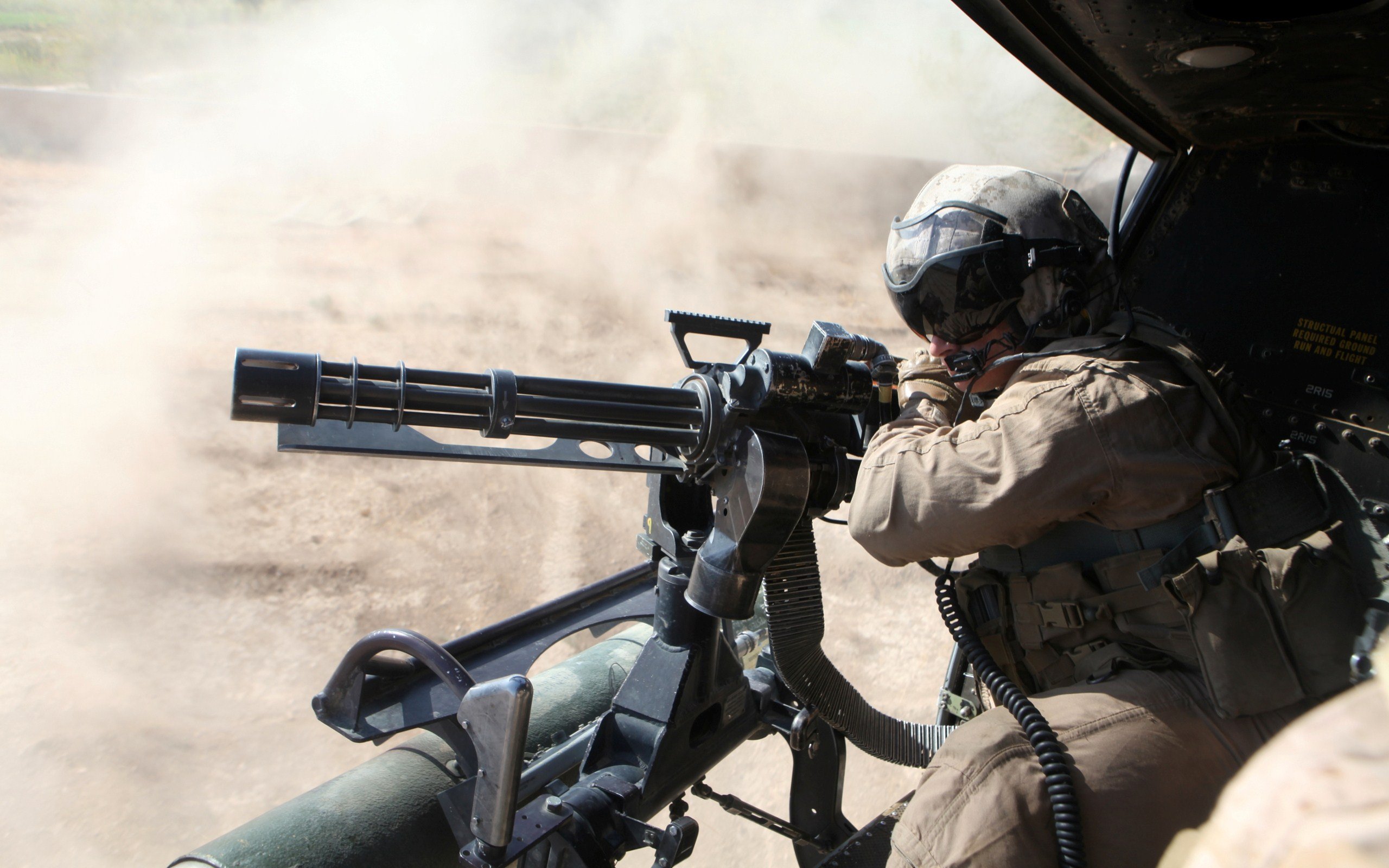 fondo de pantalla de ametralladora,pistola,soldado,militar,ametralladora,ejército