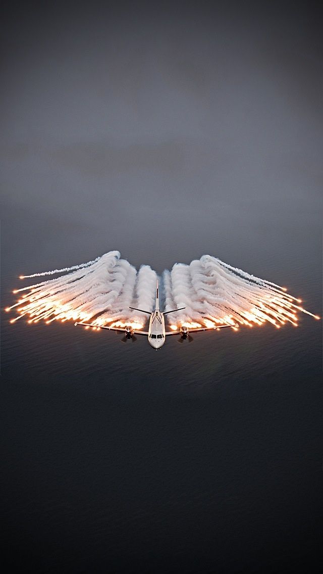 luftwaffe iphone wallpaper,beleuchtung,licht,himmel,leuchte,flügel