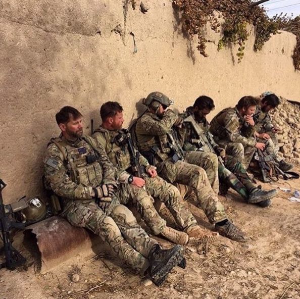 green beret wallpaper,soldier,army,military,troop,military camouflage