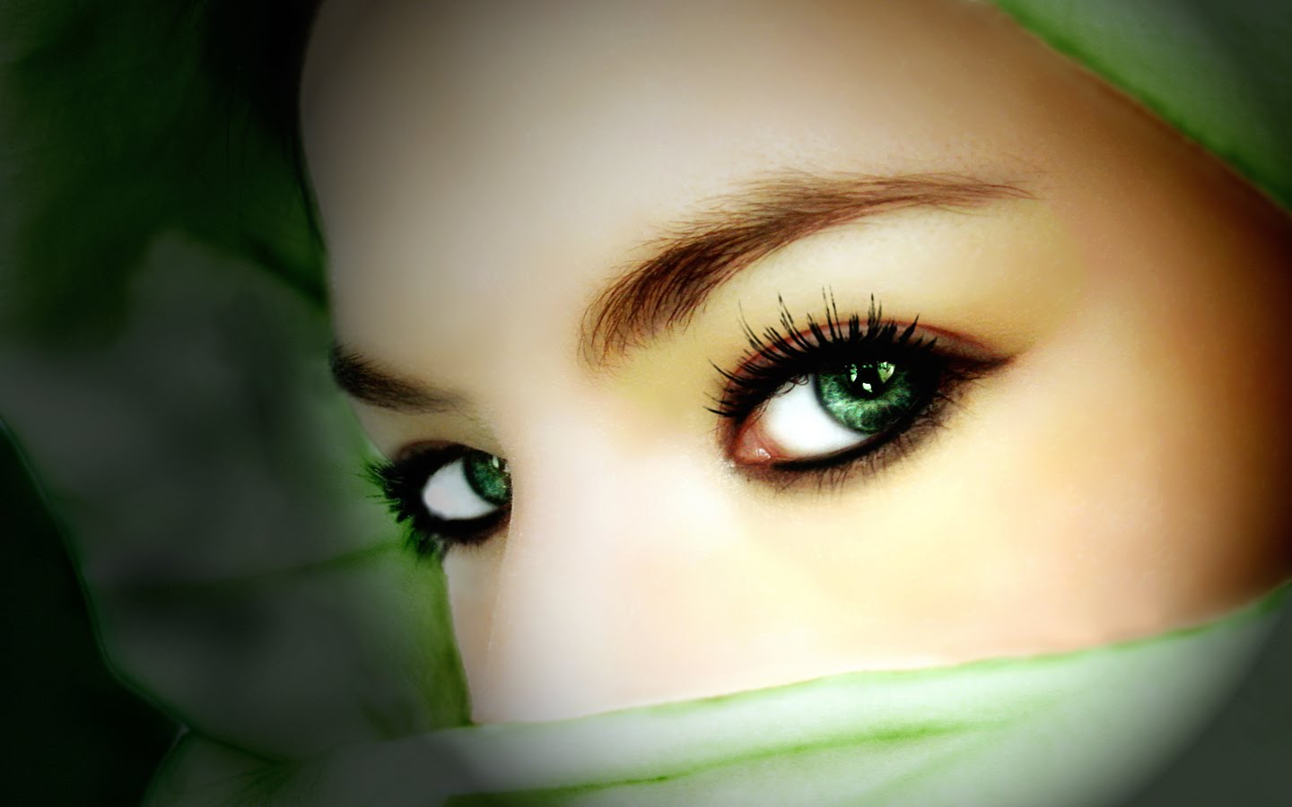 소녀의 눈 벽지,얼굴,초록,눈,눈썹,머리