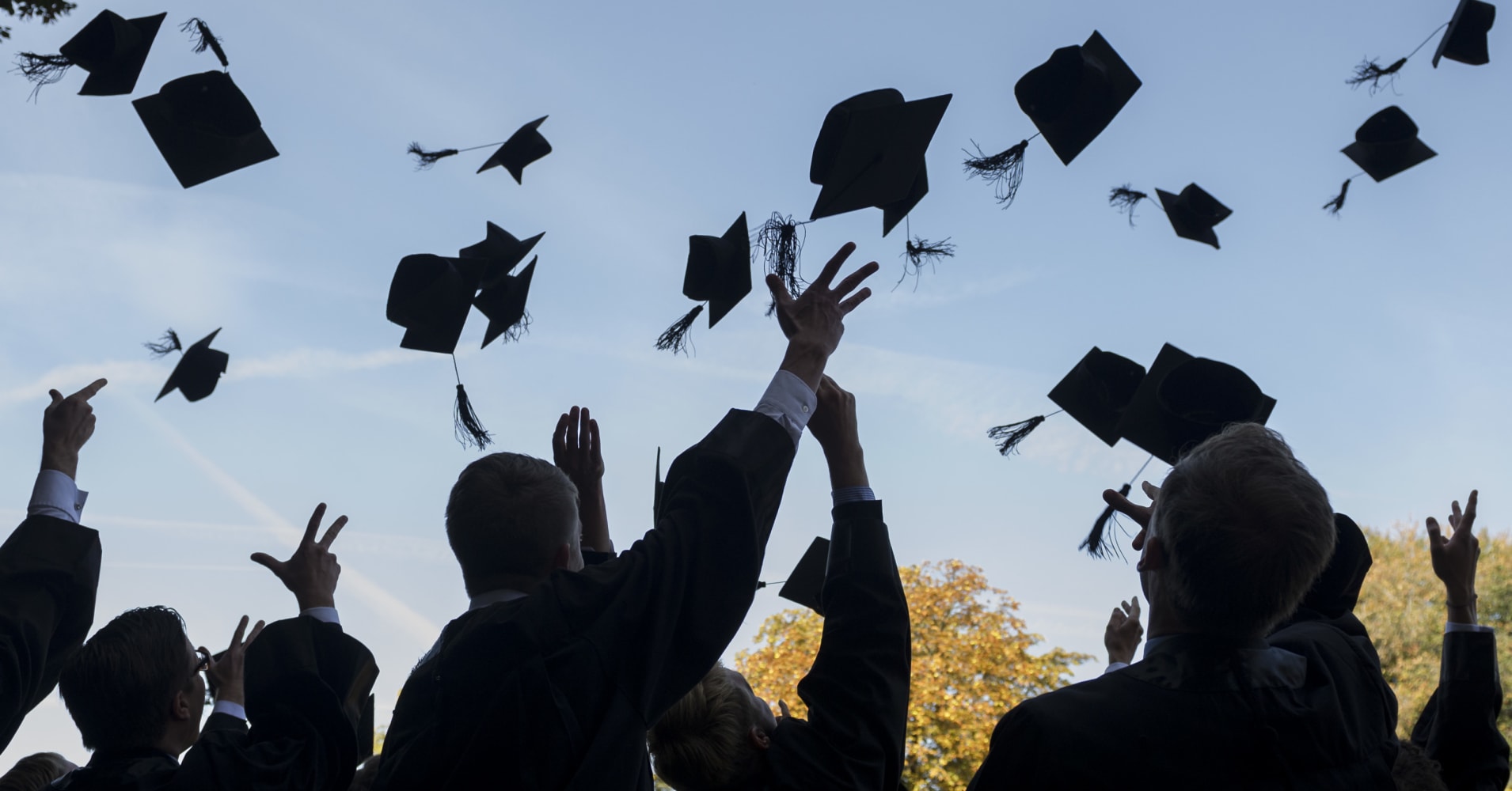 fond d'écran étudiant,l'obtention du diplôme,robe académique,silhouette,un événement,la photographie