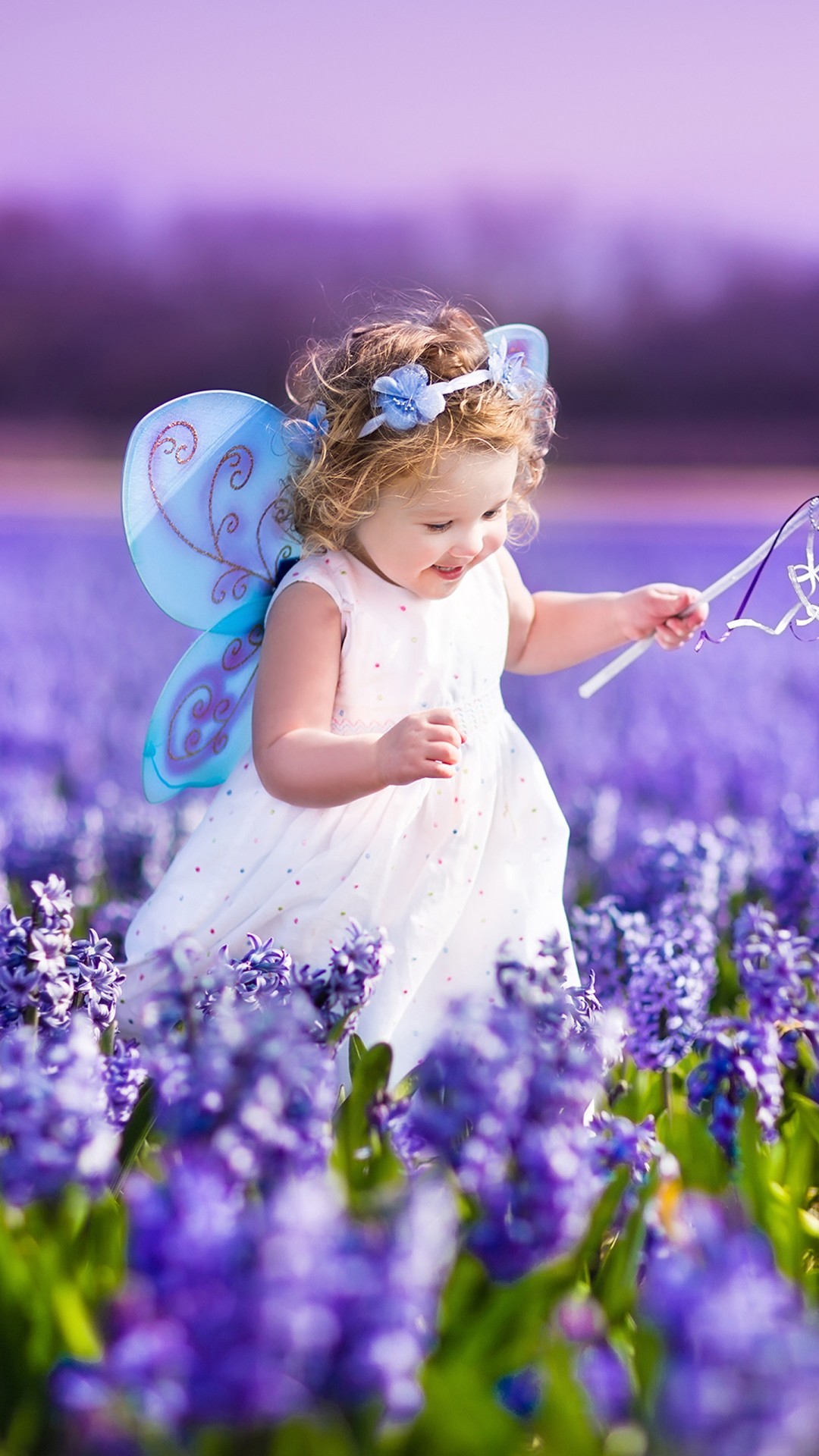 running wallpaper iphone,lavender,people in nature,child,flower,purple