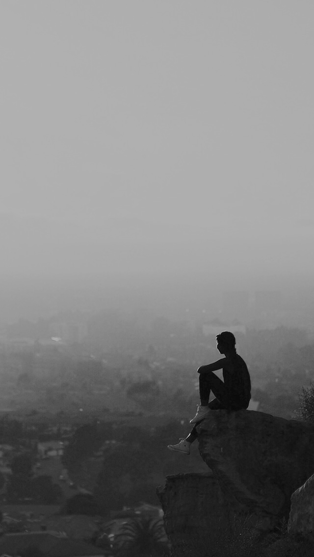 running wallpaper iphone,white,atmospheric phenomenon,fog,sky,mist