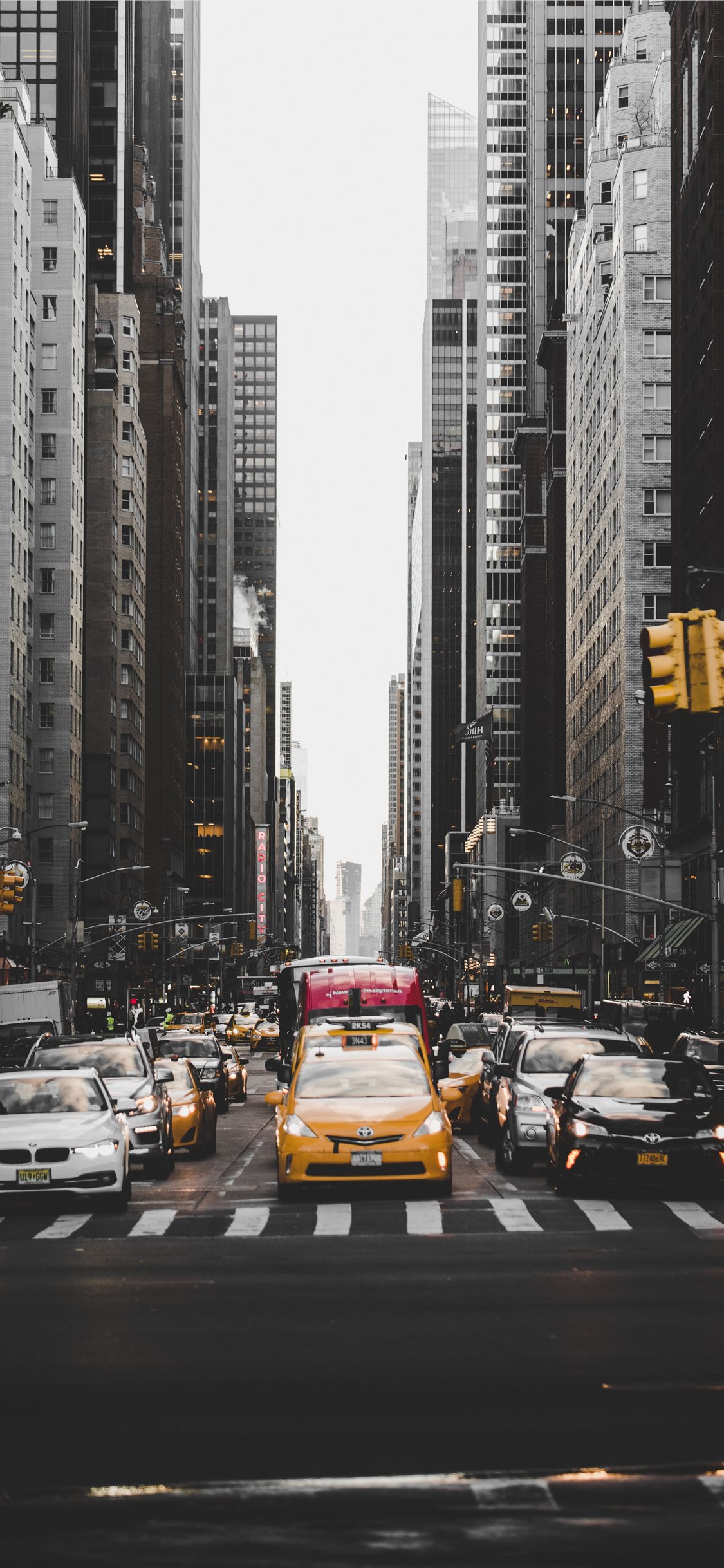 new york wallpaper,motor vehicle,traffic,vehicle,metropolitan area,metropolis