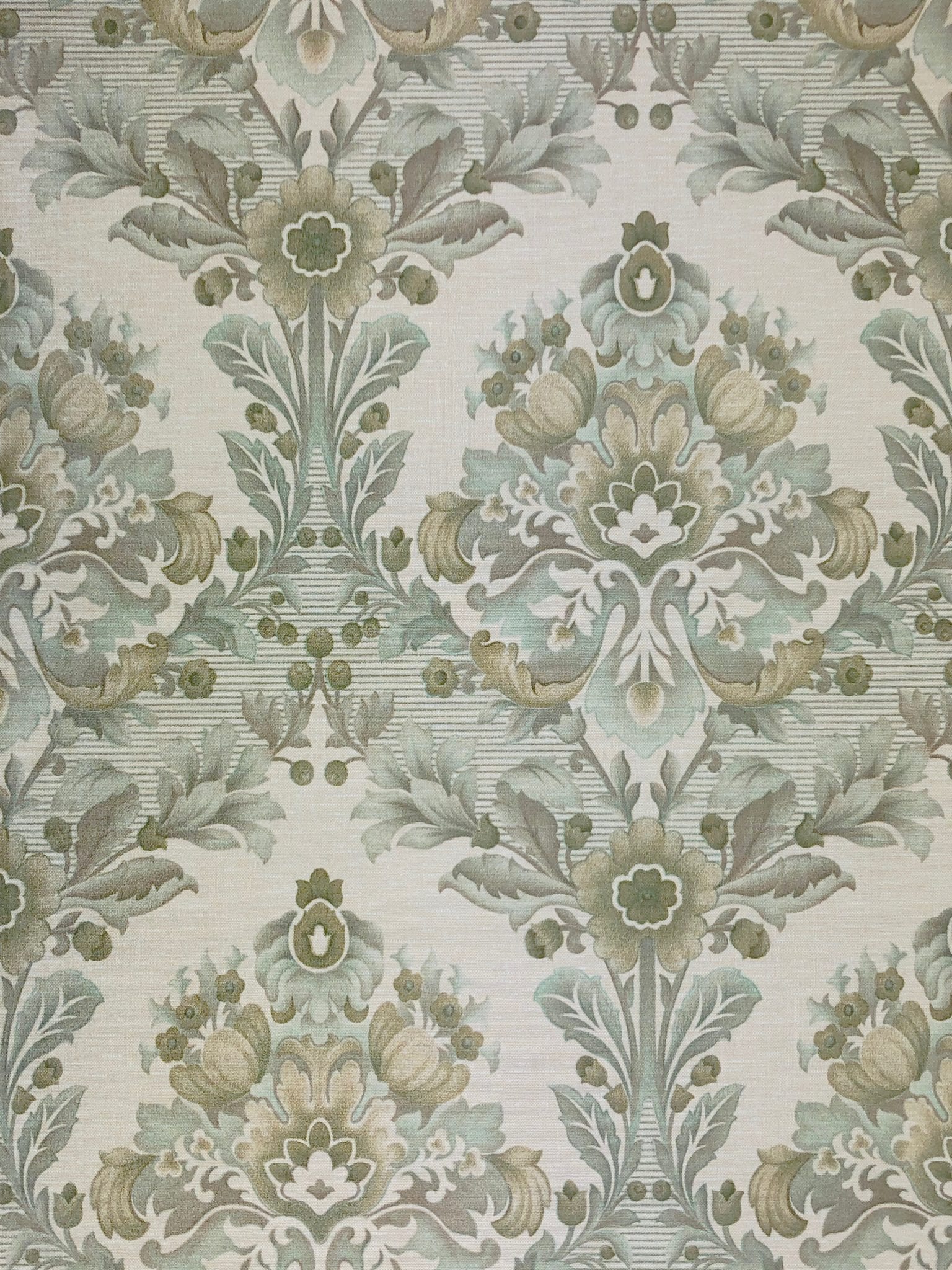 Vintage Damask Wallpaper Motif WallpaperUse