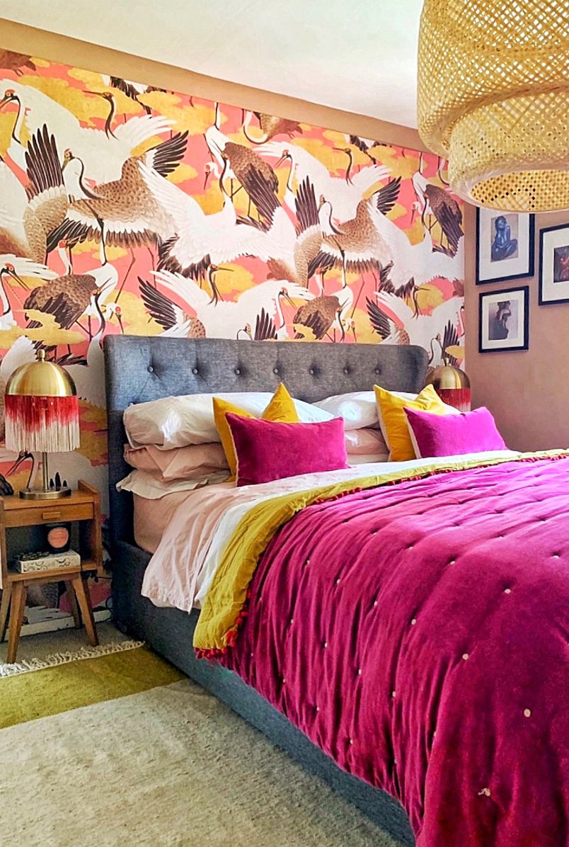 bedroom wallpaper,bedroom,bed,bed sheet,bedding,pink