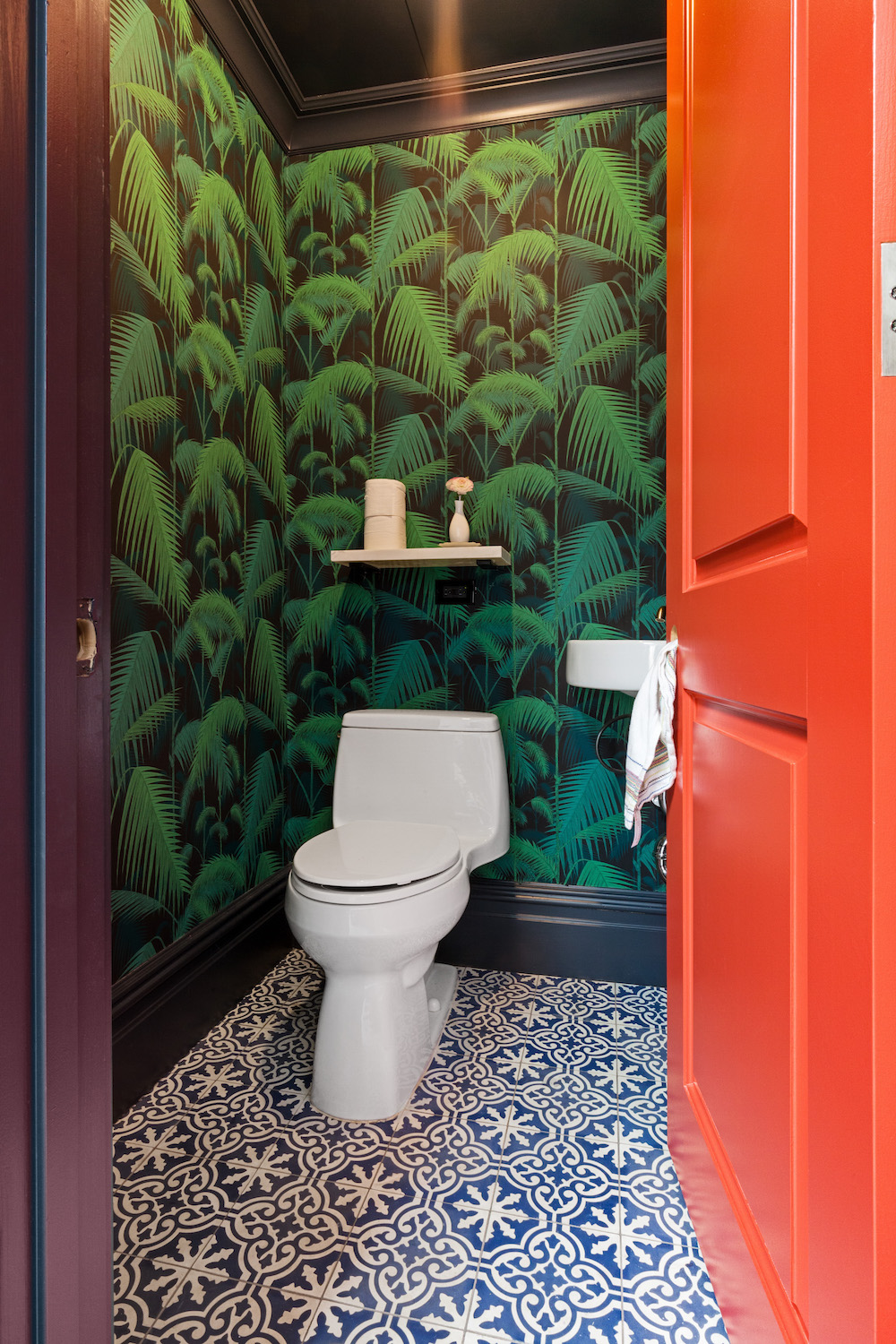 papier peint de salle de bain,toilette,salle de bains,chambre,vert,propriété