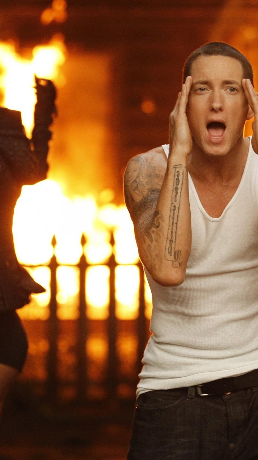 eminem wallpaper,heat,fun,happy,fire,gesture