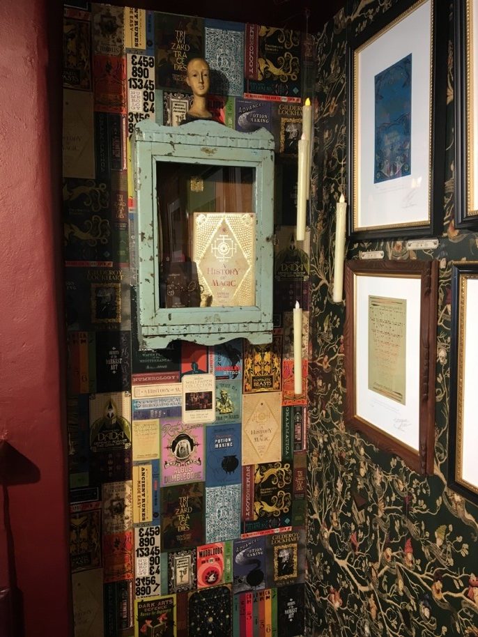 fondo de pantalla de harry potter,marco,pared,habitación,colección,arte