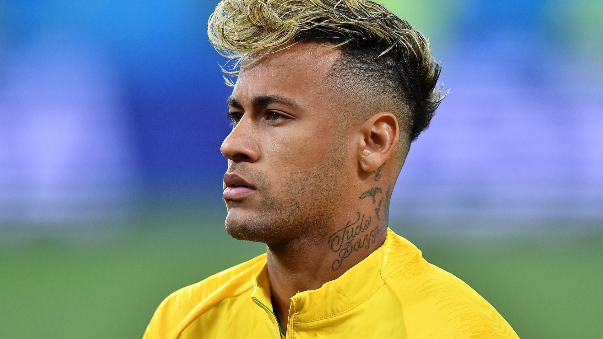 fond d'écran foto neymar jr,cheveux,coiffure,front,joueur de football,joueur
