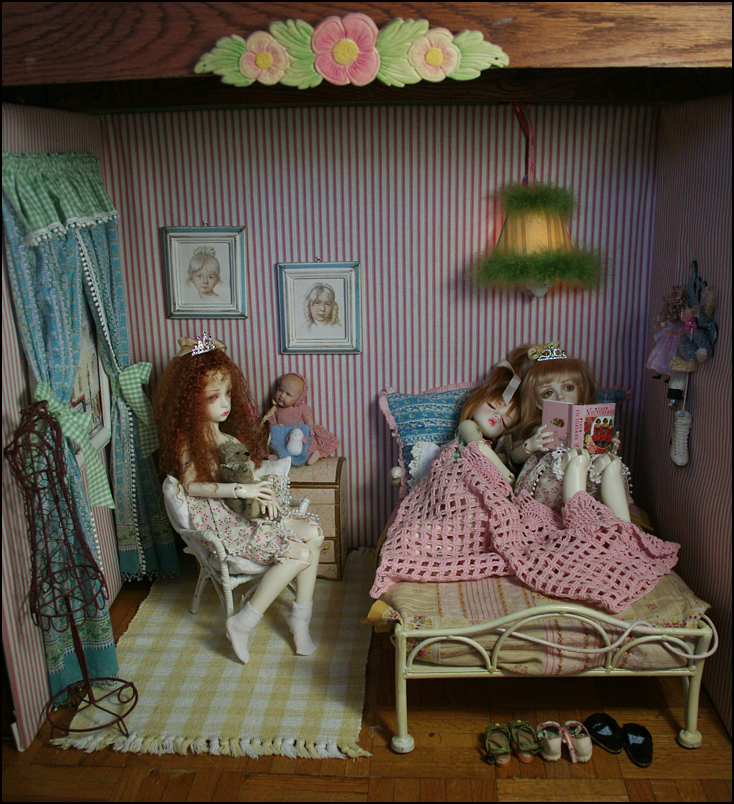 piccoli sfondi baby dua,camera,casa delle bambole,giocattolo,mobilia,interior design