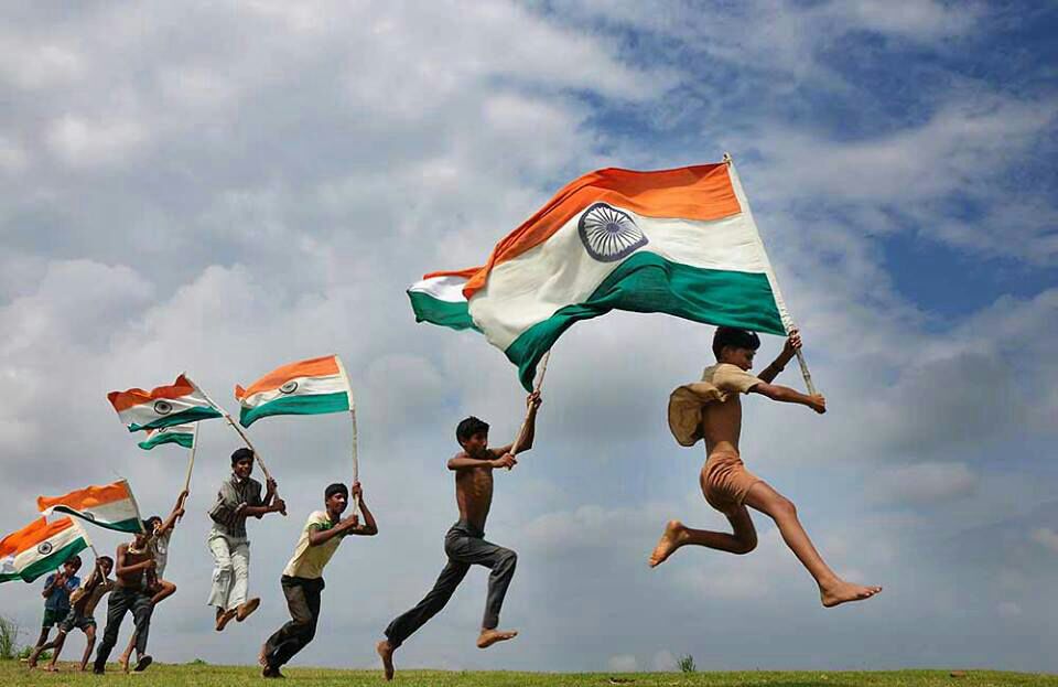 tiranga jhanda wallpaper download,flag,fun,sky,happy,jumping