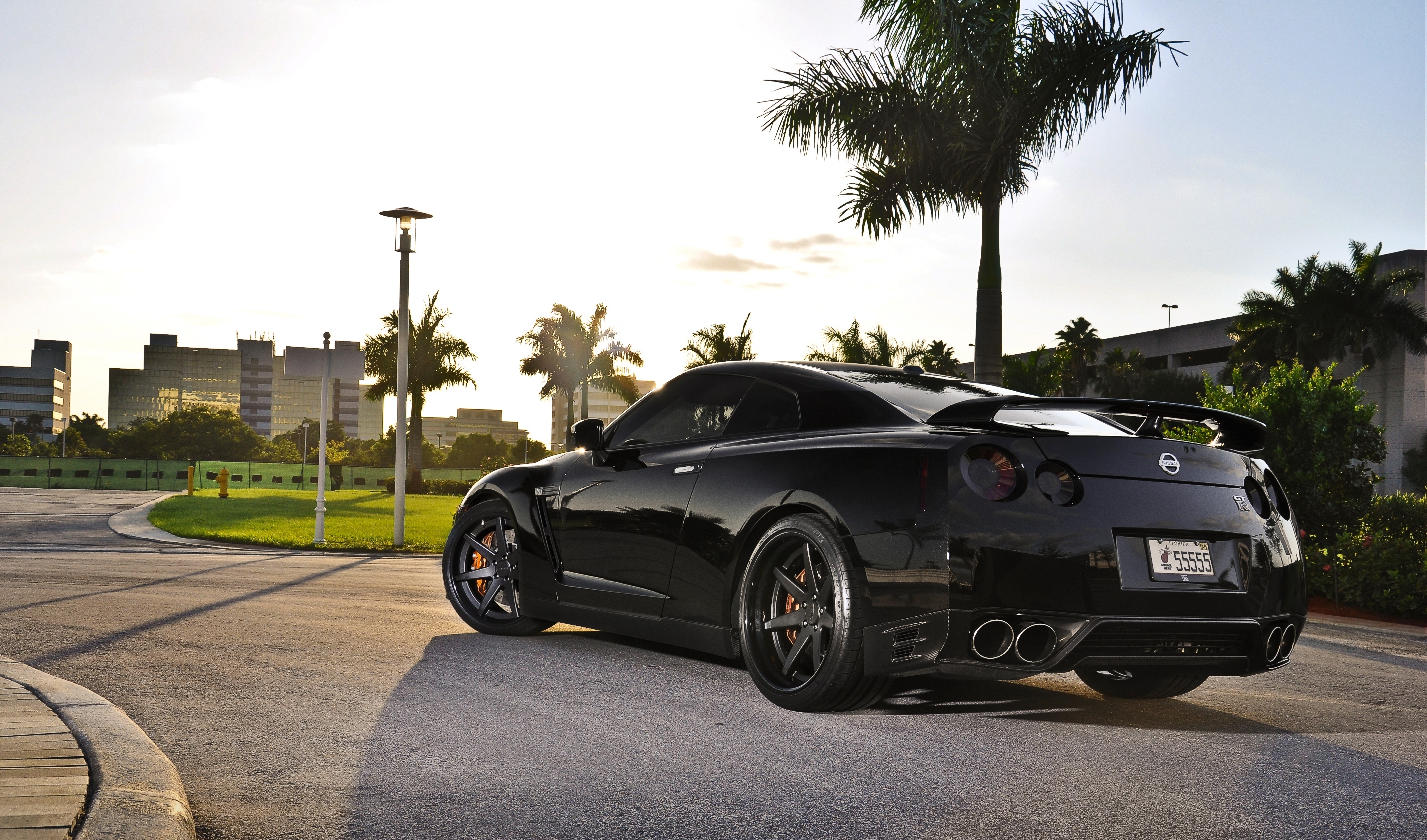 nissan gtr fondo de pantalla 4k,vehículo terrestre,vehículo,coche,superdeportivo,coche de rendimiento