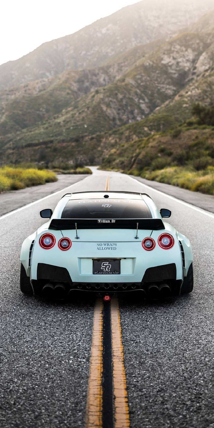 nissan gtr wallpaper android,land vehicle,vehicle,car,sports car,supercar