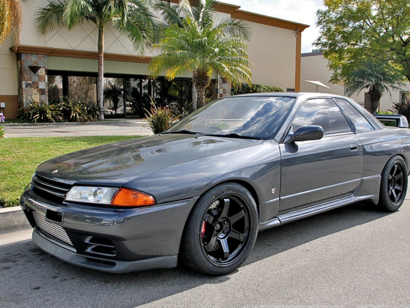 nissan skyline r32 wallpaper,land vehicle,vehicle,car,sports car,sedan