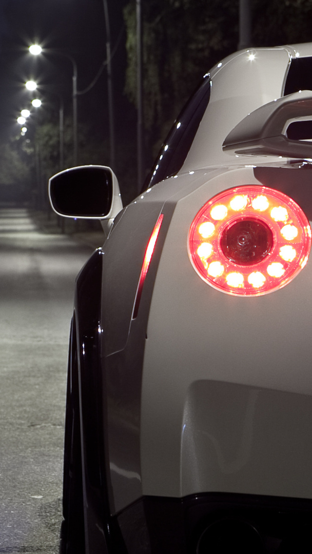 nissan gtr wallpaper iphone 6,landfahrzeug,fahrzeug,auto,automobilbeleuchtung,licht