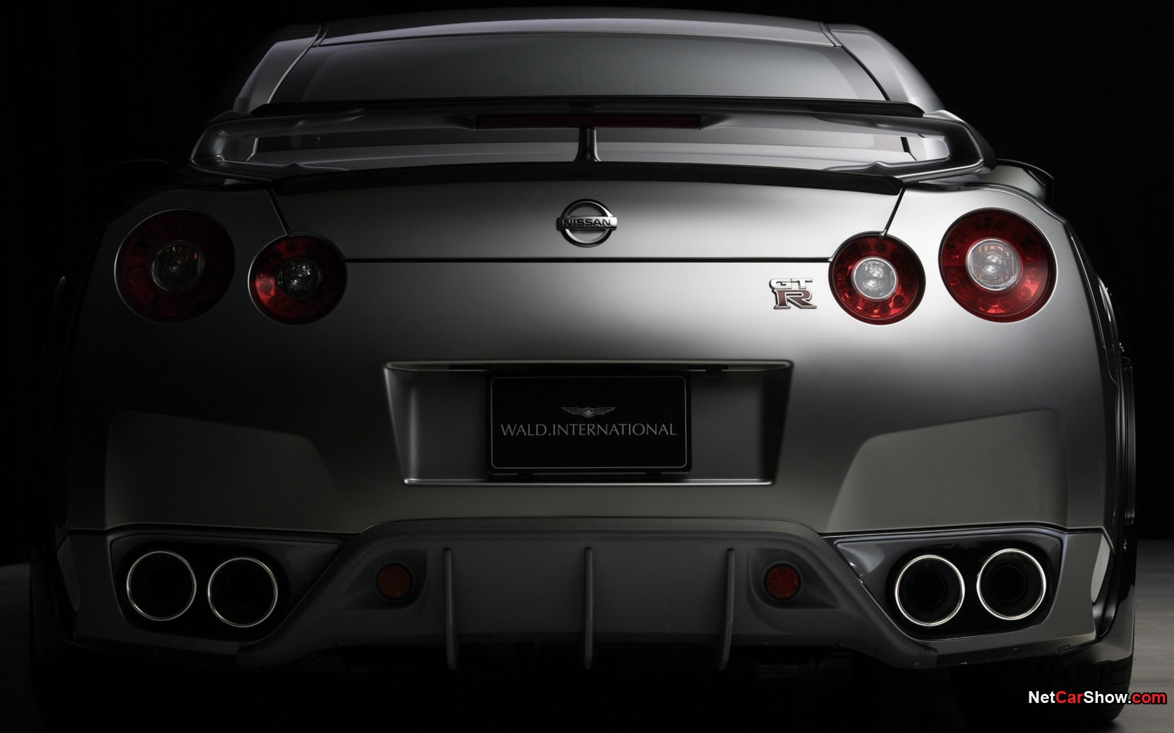 nissan gtr wallpaper iphone 6,land vehicle,vehicle,car,sports car,supercar