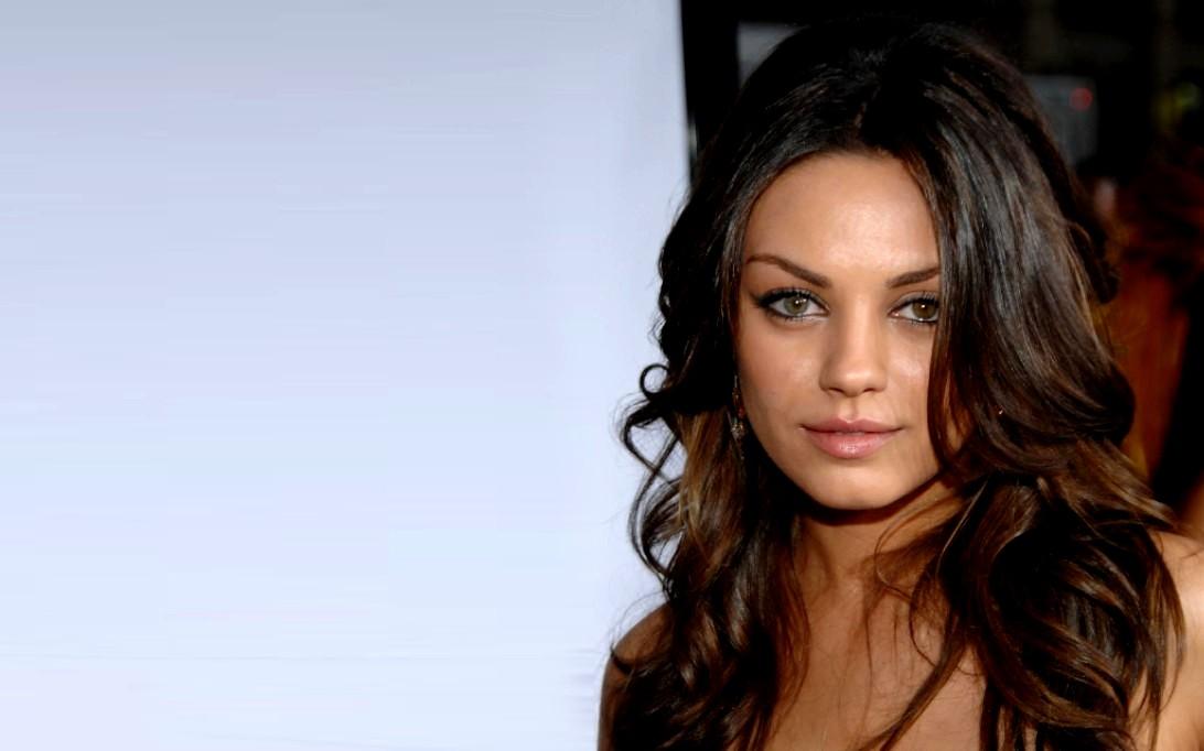 mila kunis wallpaper,hair,face,eyebrow,hairstyle,fashion model