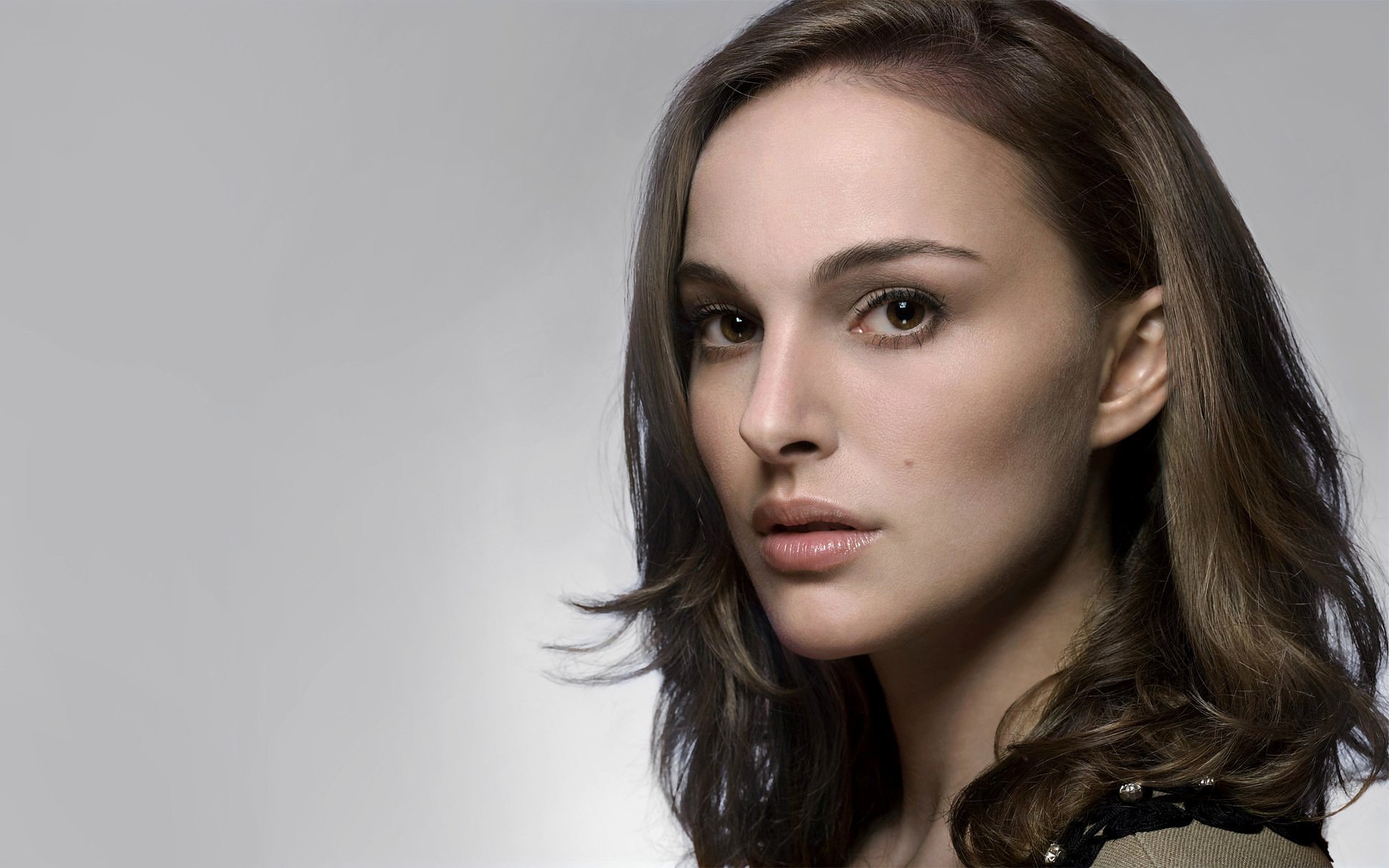 fond d'écran natalie portman,cheveux,visage,sourcil,lèvre,coiffure