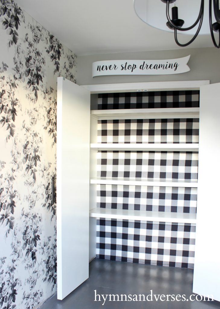 버팔로 체크 벽지,벽,천장,방,인테리어 디자인,검정색과 흰색