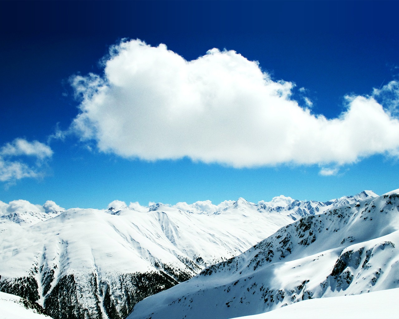 冬の壁紙ダウンロード,山,空,雪,山脈,雲