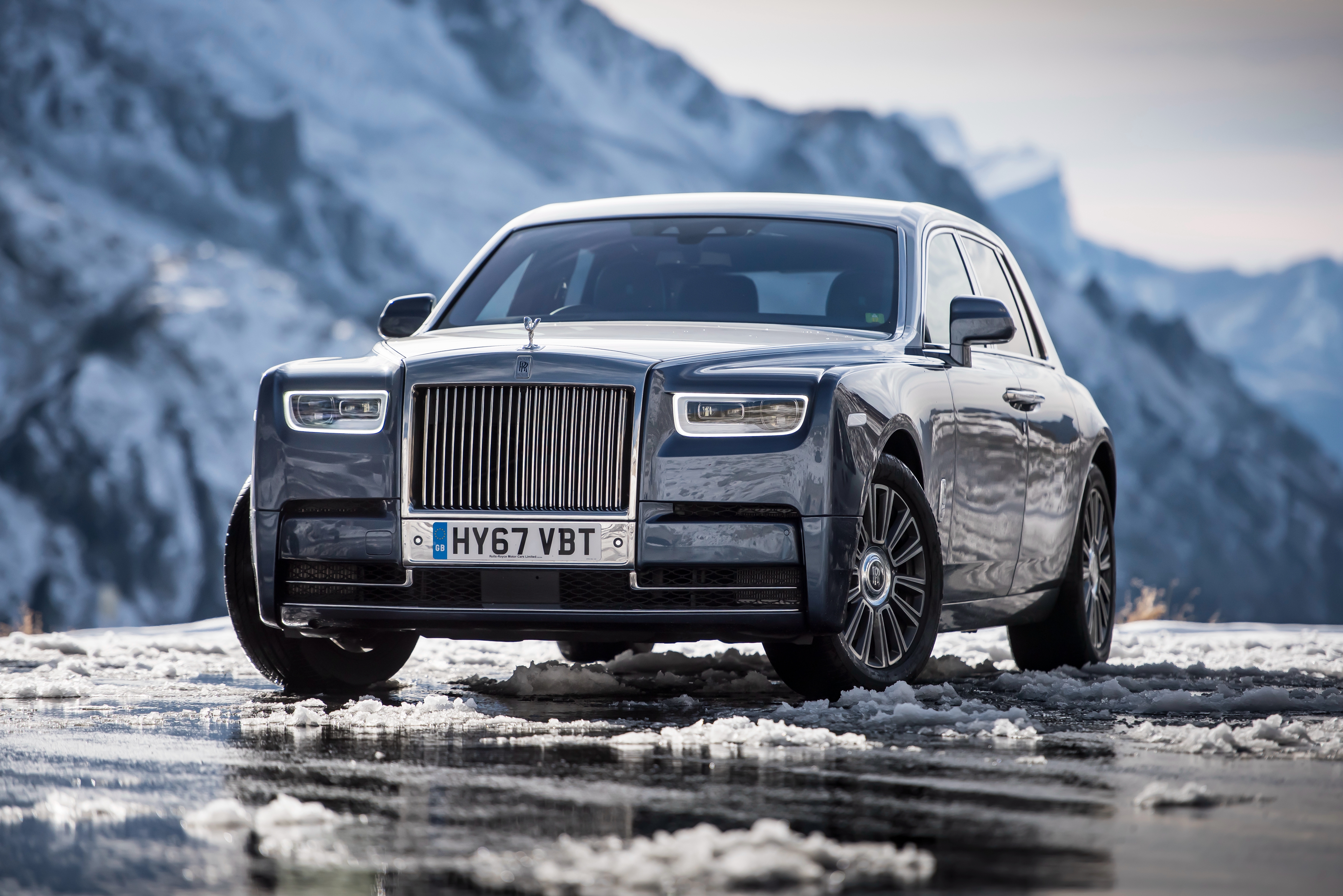 rolls royce phantom wallpaper,land vehicle,vehicle,car,luxury vehicle,rolls royce phantom