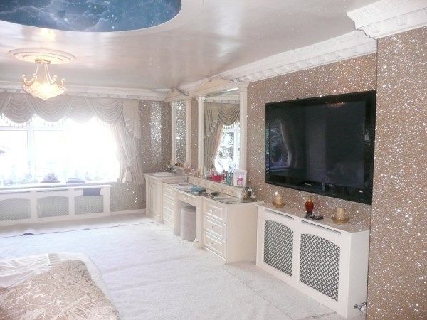 glitter wallpaper room,property,room,furniture,interior design,ceiling