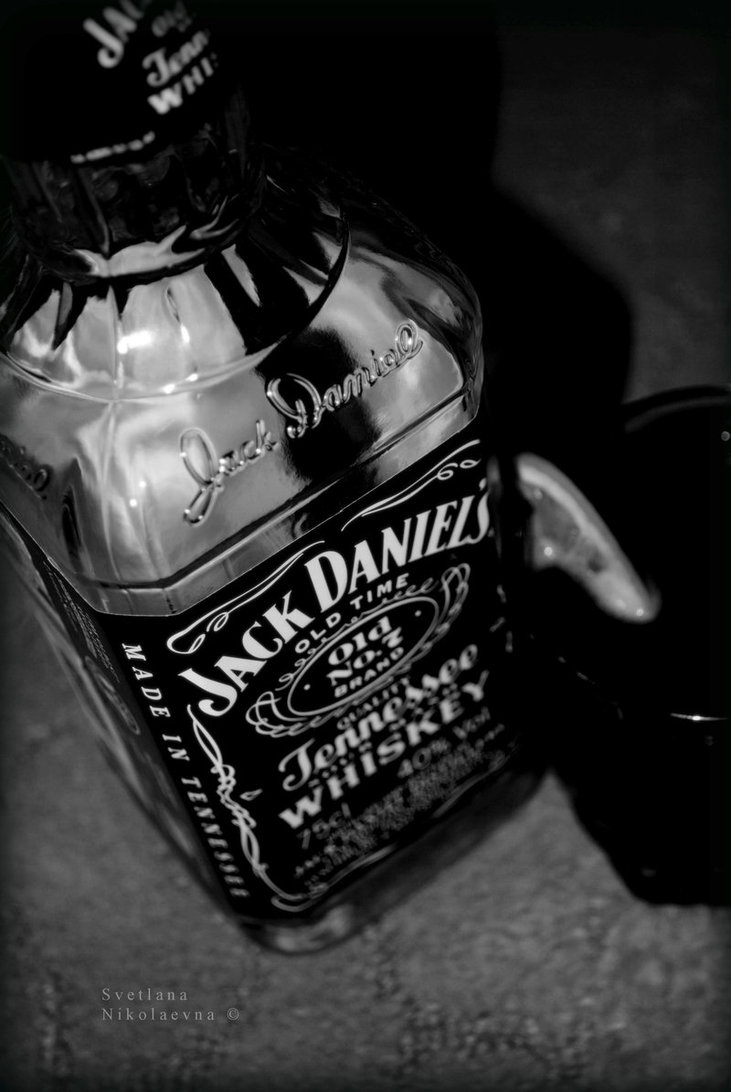 jack daniel wallpaper,black,tennessee whiskey,drink,black and white,liqueur