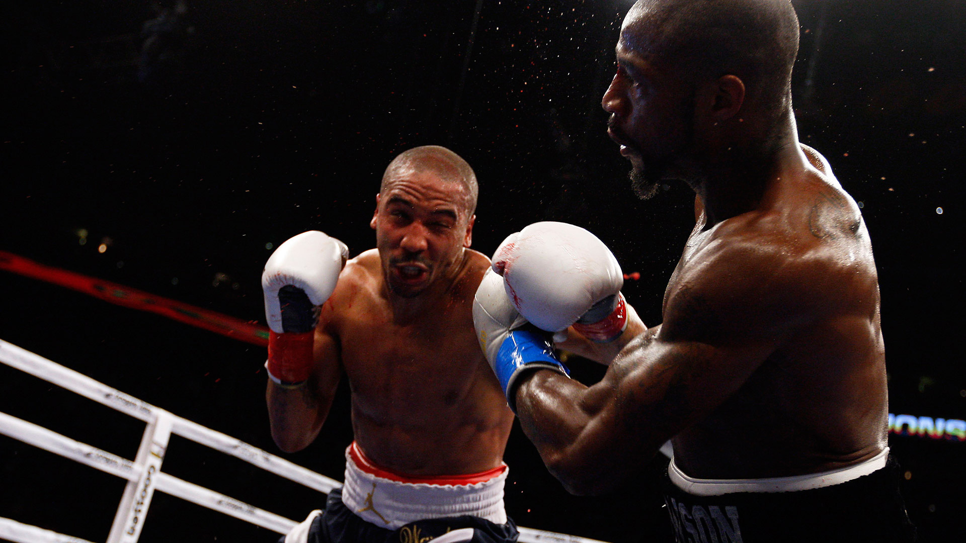 un papier peint de paroisse,boxe,gant de boxe,boxe professionnelle,ring de boxe,torse nu