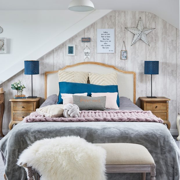 beach themed wallpaper for bedroom,bedroom,furniture,bed,room,bed frame