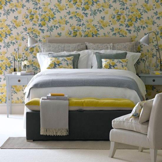 Grey And Yellow Bedroom Wallpaper- WallpaperUse
