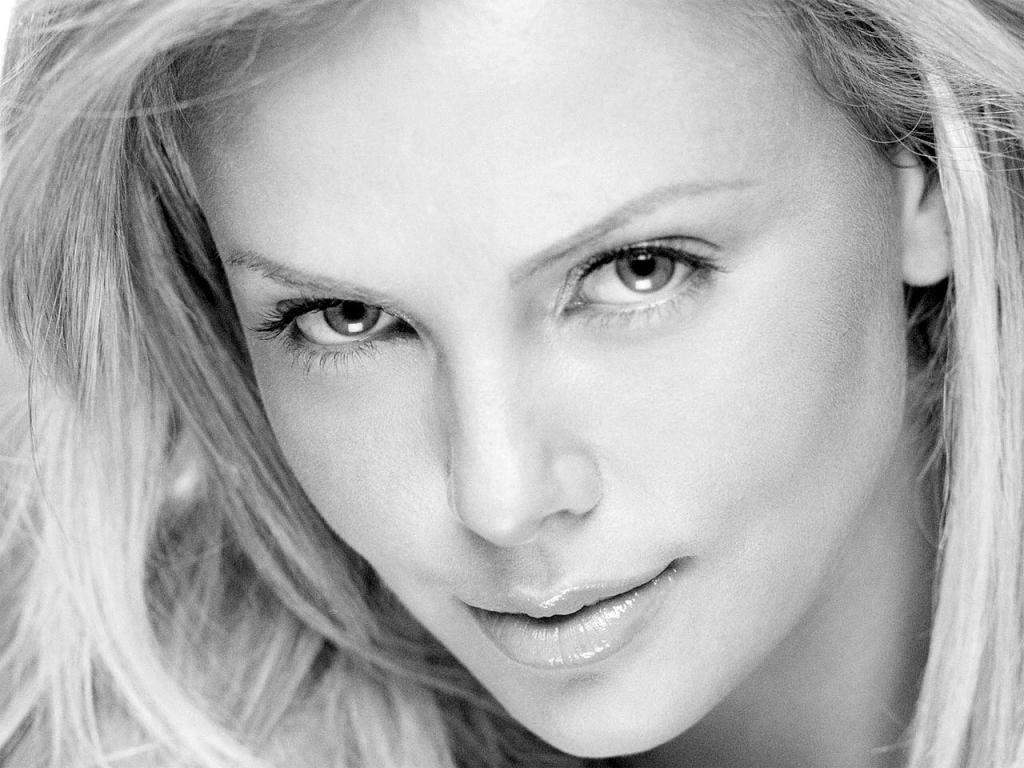 charlize theron wallpaper,face,hair,eyebrow,photograph,blond