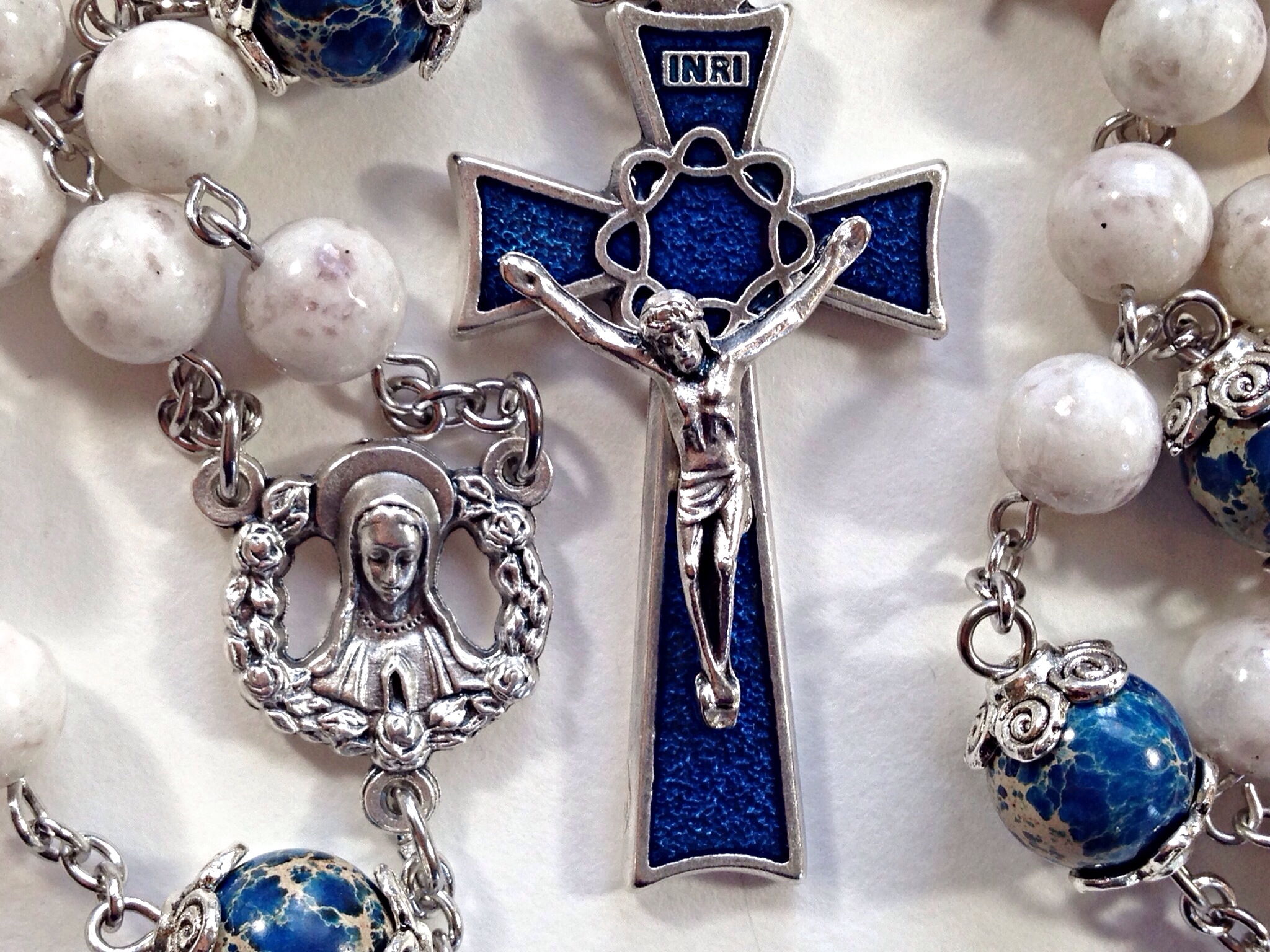 rosary wallpaper hd,religious item,rosary,blue,fashion accessory,jewellery