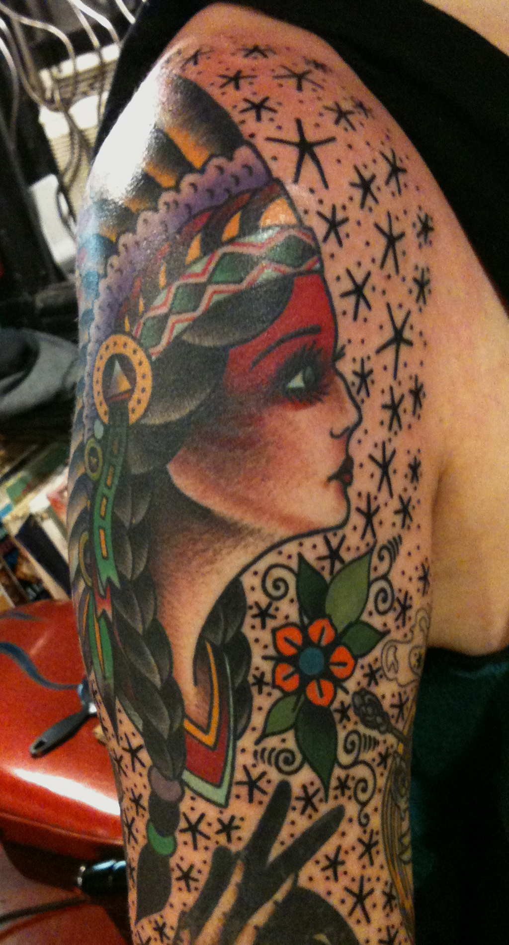 papel pintado tradicional del tatuaje,tatuaje,hombro,frente